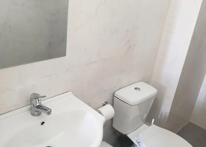 アパート Errika エルムポリ