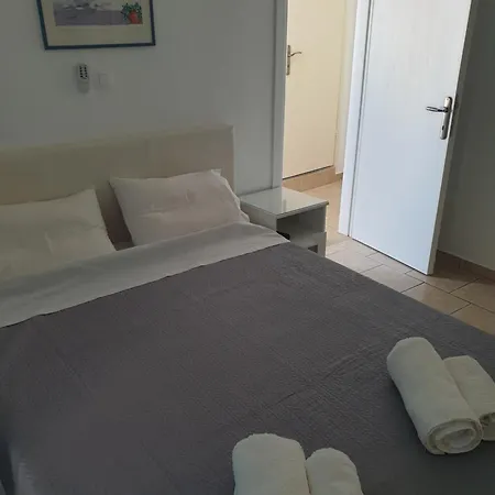 Errika Apartment Ermoupoli