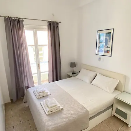 Errika Apartment *